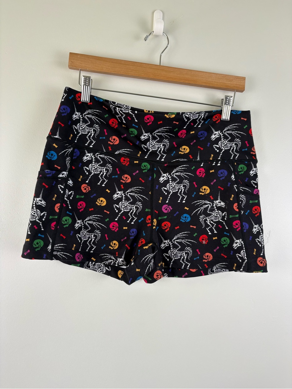 CVG Mythical Unicorn 2.5 inch Shorts Women's Size Large Squat Proof Skeleton